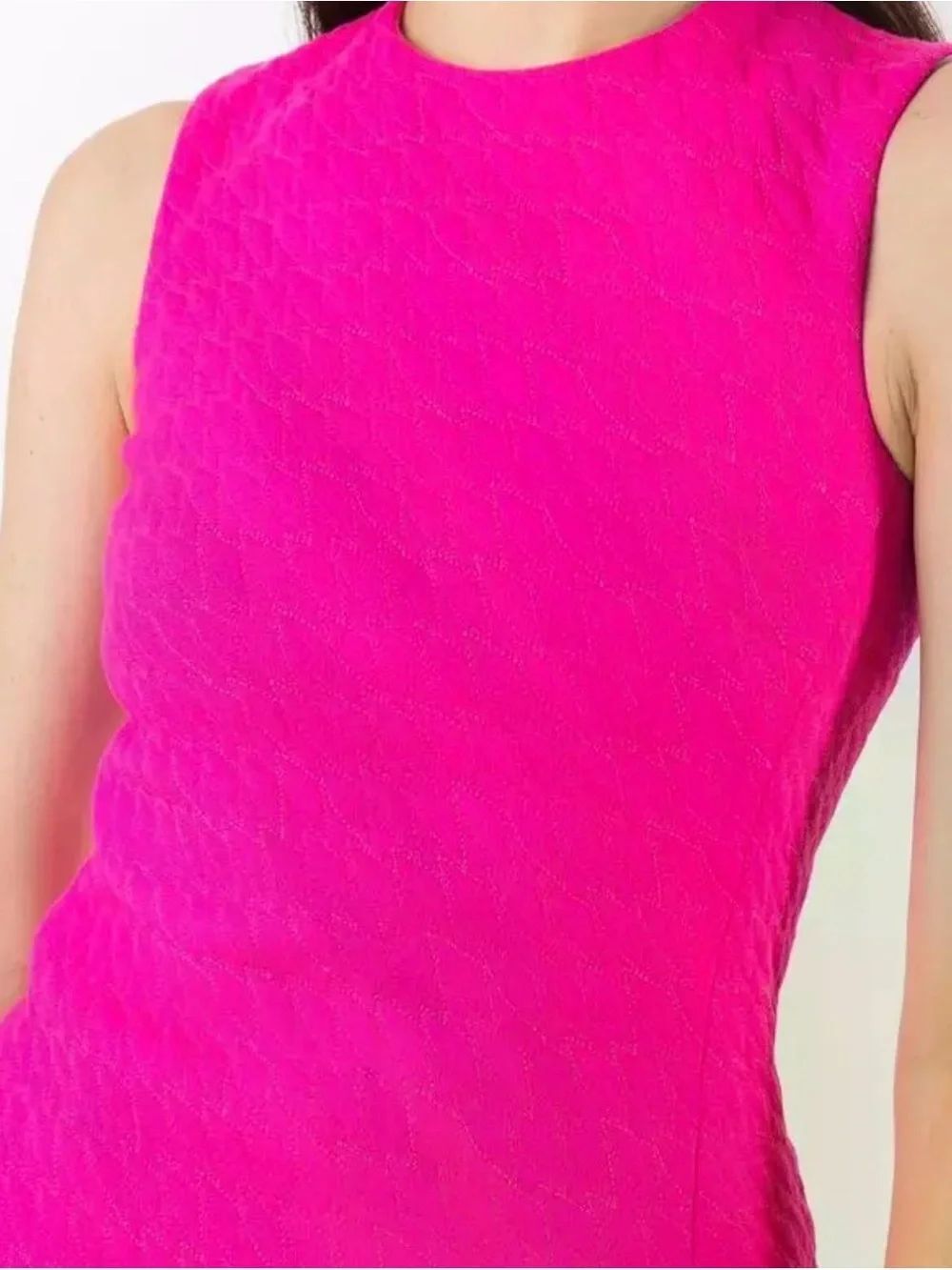 0131 Sandra Darren Vibrant Fuchsia Textured Dress